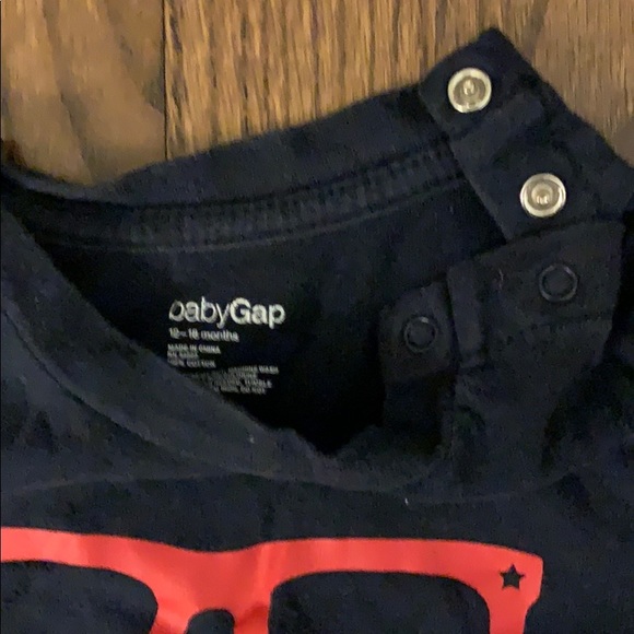 Baby Gap 12-18 Months One piece - Picture 2 of 2